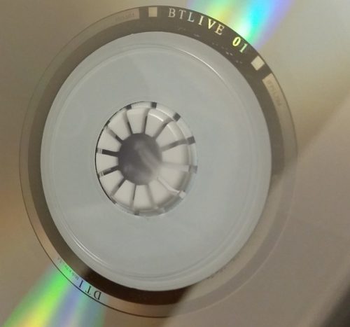 Between Thieves - >> Live (CD)